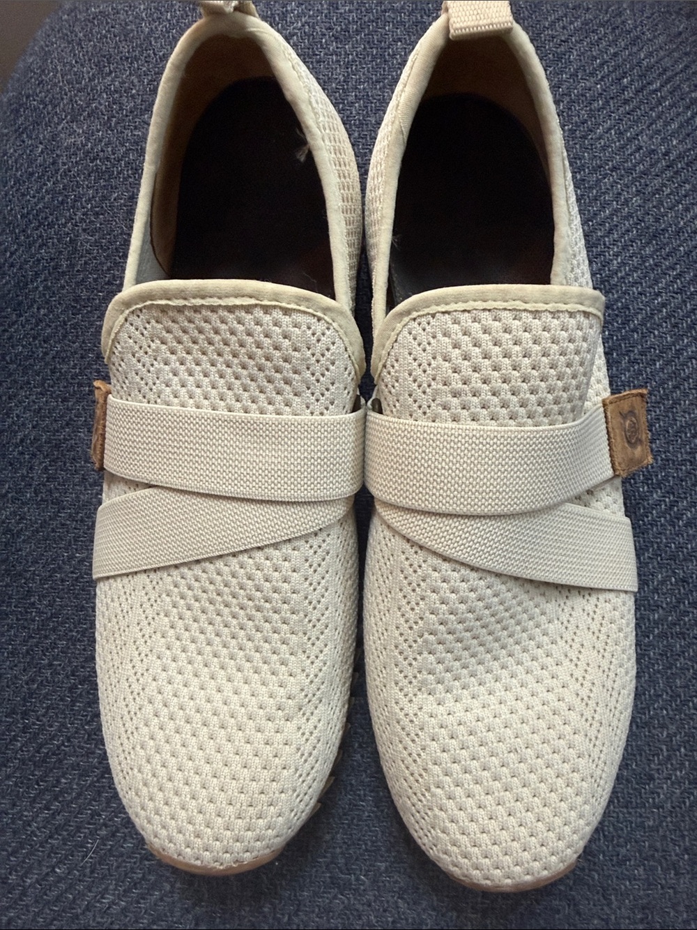 Newberry Knit Sneaker Size 10